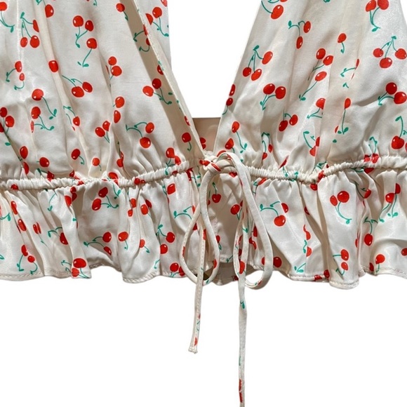 Zara Cherry White and Red Crop Top Size Small - Picture 3 of 4